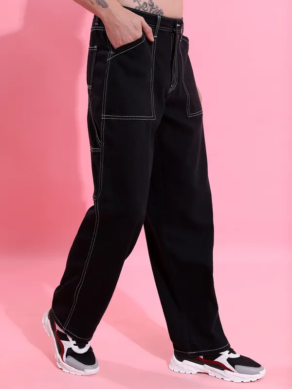 Highlander Men Black Straight Fit Jeans