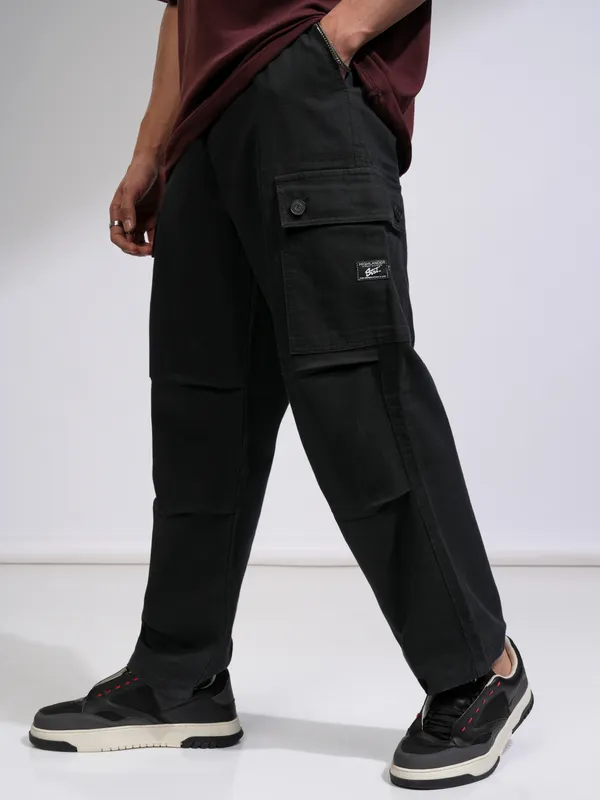 Highlander Men Black Straight Fit Stretchable Jeans