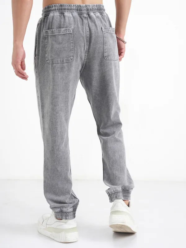 Highlander Men Grey Jogger Jeans
