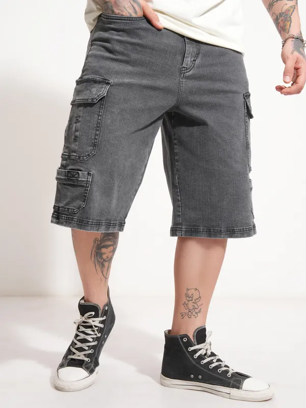 Highlander Men Grey Baggy Cargo Shorts