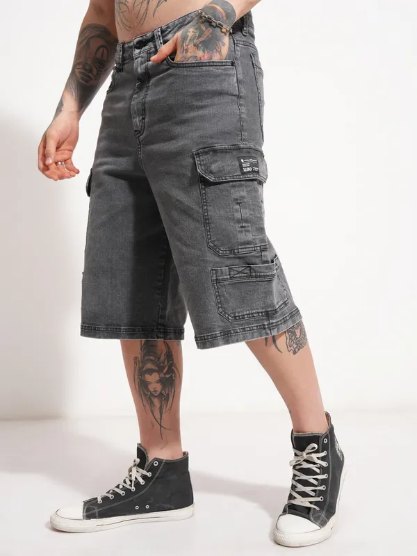 Highlander Men Grey Baggy Cargo Shorts