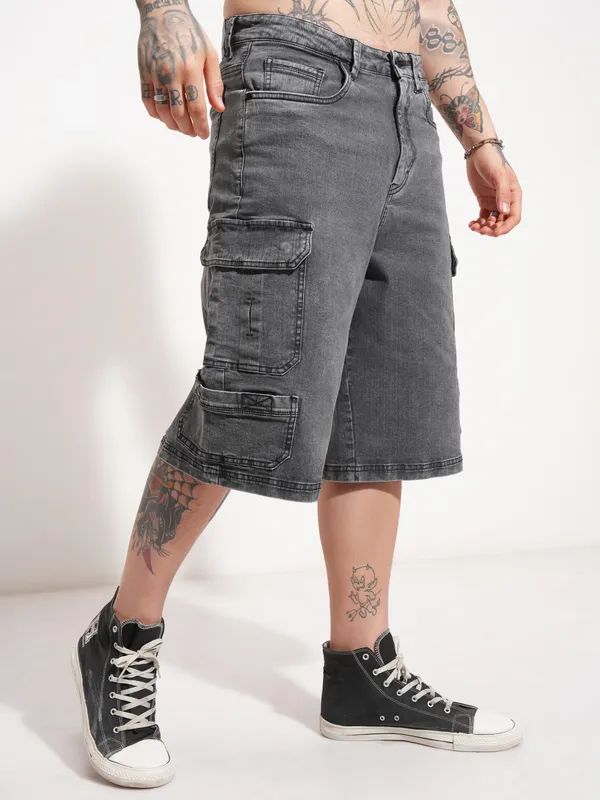 Highlander Men Grey Baggy Cargo Shorts