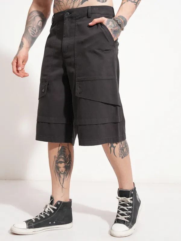 Highlander Men Grey Baggy Cargo Shorts