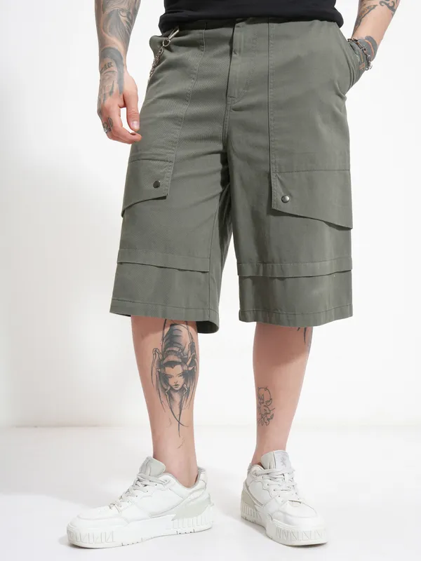 Highlander Men Olive Baggy Cargo Shorts