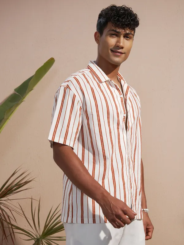 Highlander Men Red Striped Oversized Fit Casual Shirt