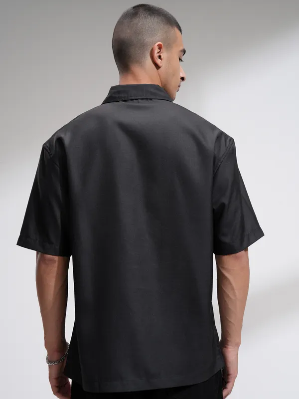 Highlander Men Black Printed Oversized Fit Casual Shirt