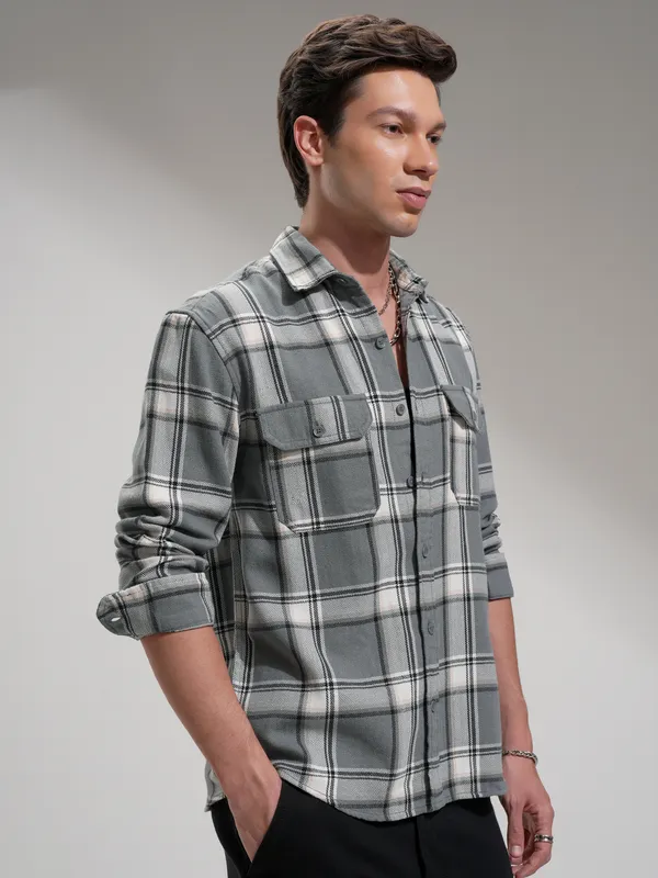 Highlander Men Grey Checked Oversized Fit Casual Shirt