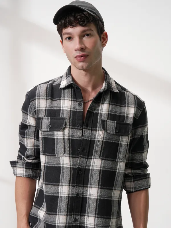 Highlander Men Black Checked Oversized Fit Casual Shirt