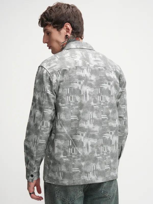 Highlander Men Blue Printed Oversized Fit Casual Shirt