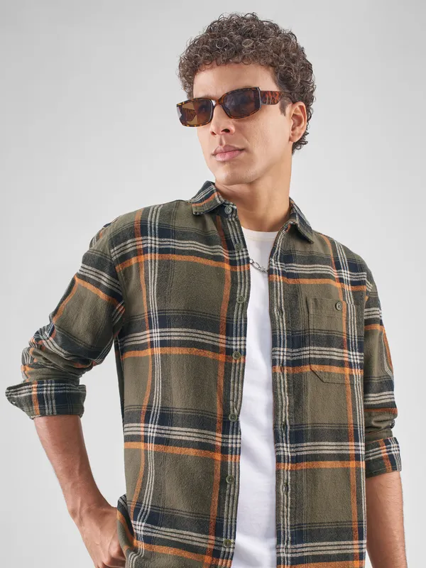 Highlander Men Olive Checked Relaxed Fit Casual Shirt
