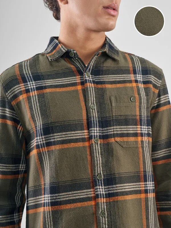 Highlander Men Olive Checked Relaxed Fit Casual Shirt