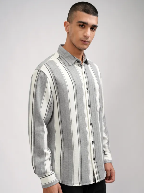 Highlander Men Off White Striped Oversized Fit Casual Shirt