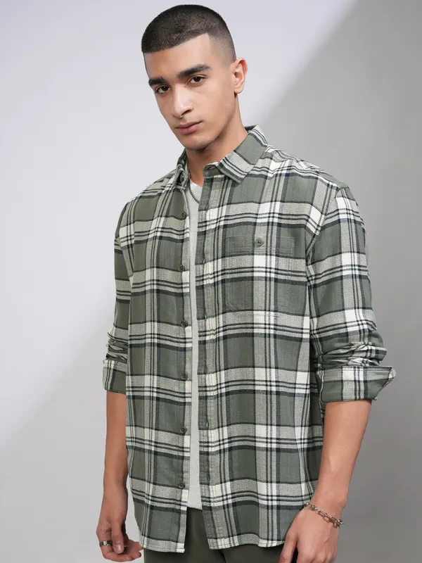 Highlander Men Green Checked Oversized Fit Casual Shirt