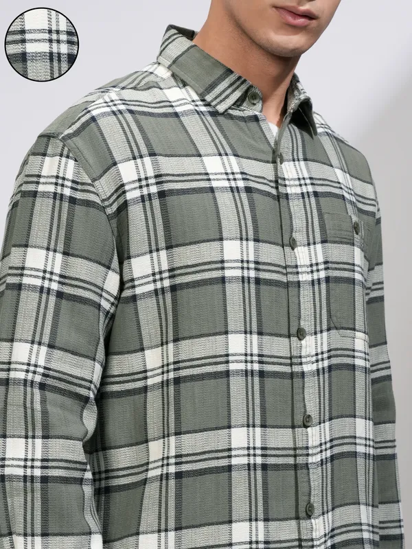 Highlander Men Green Checked Oversized Fit Casual Shirt