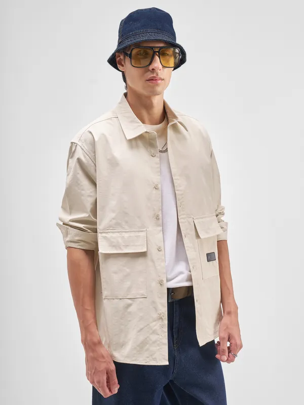 Highlander Men Cream Striped Relaxed Fit Casual Shirt