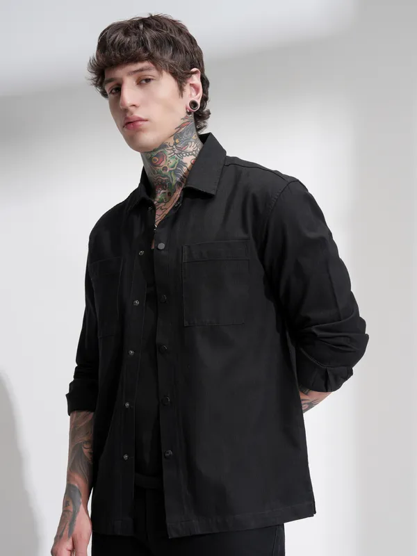 Highlander Men Black Self Design Oversized Fit Casual Shirt