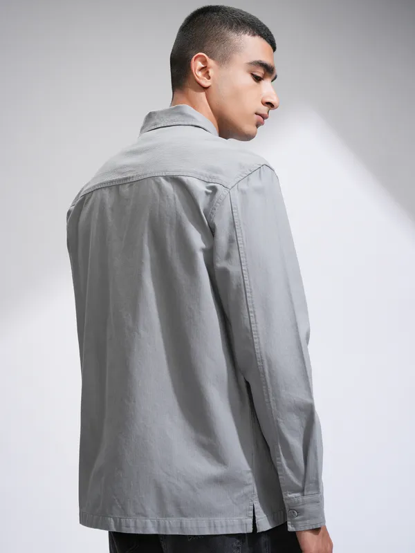 Highlander Men Grey Solid Oversized Fit Casual Shirt