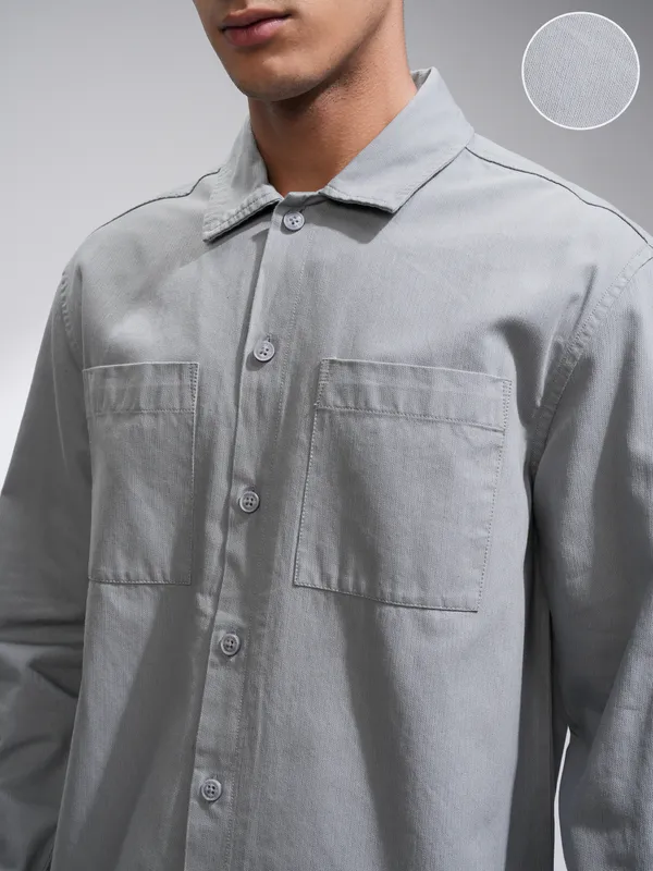 Highlander Men Grey Solid Oversized Fit Casual Shirt