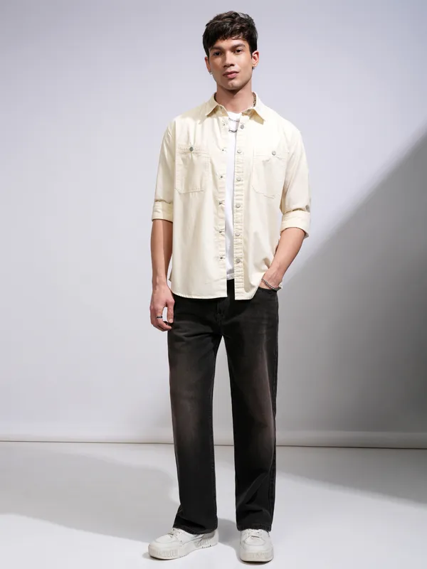 Highlander Men Cream Solid Oversized Casual Shirt