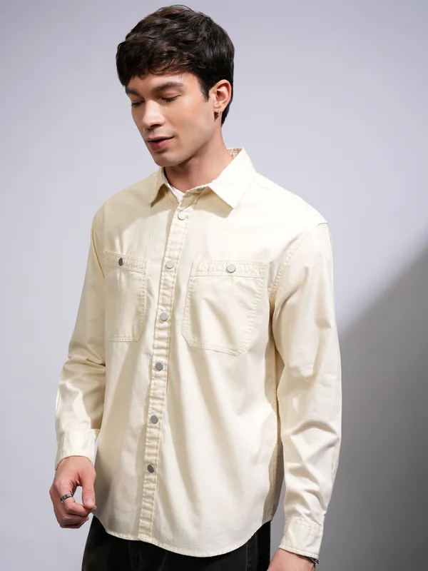 Highlander Men Cream Solid Oversized Casual Shirt