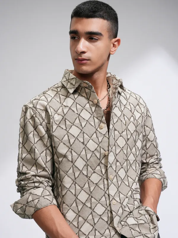 Highlander Men Beige Printed Oversized Fit Casual Shirt