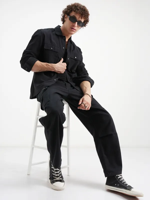 Highlander Men Black Self Design Relaxed Fit Casual Shirt