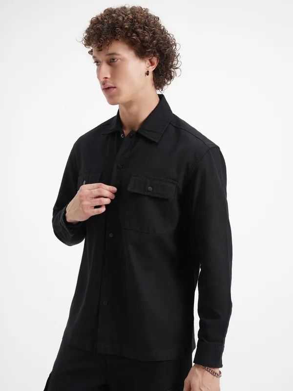 Highlander Men Black Self Design Relaxed Fit Casual Shirt