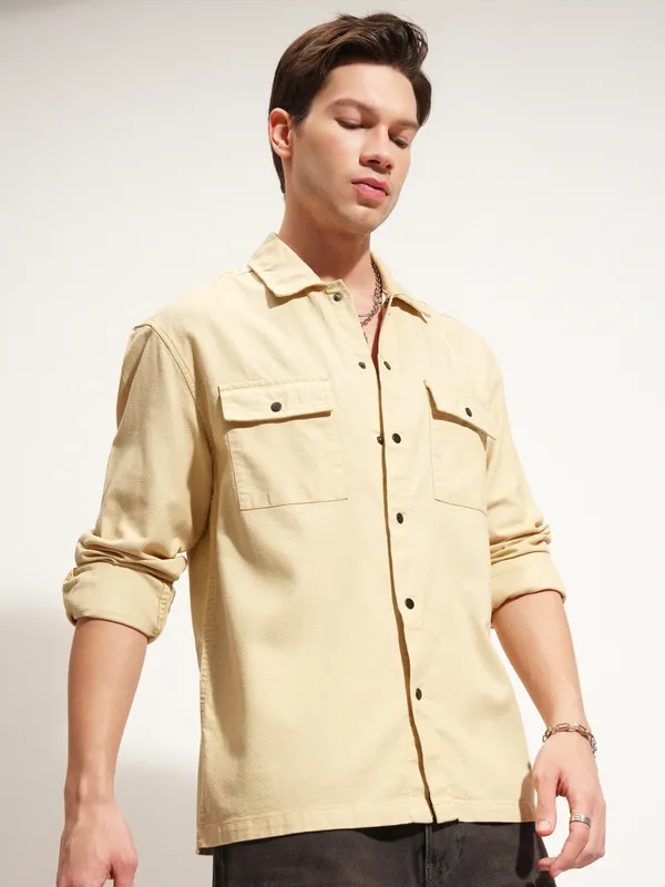 Highlander Men Beige Self Design Relaxed Fit Casual Shirt