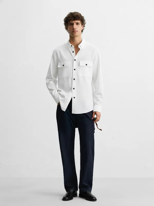 Highlander Men White Self Design Relaxed Fit Casual Shirt