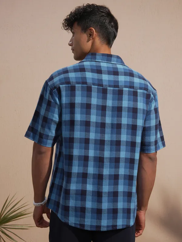 Highlander Men Blue Checked Oversized Fit Casual Shirt