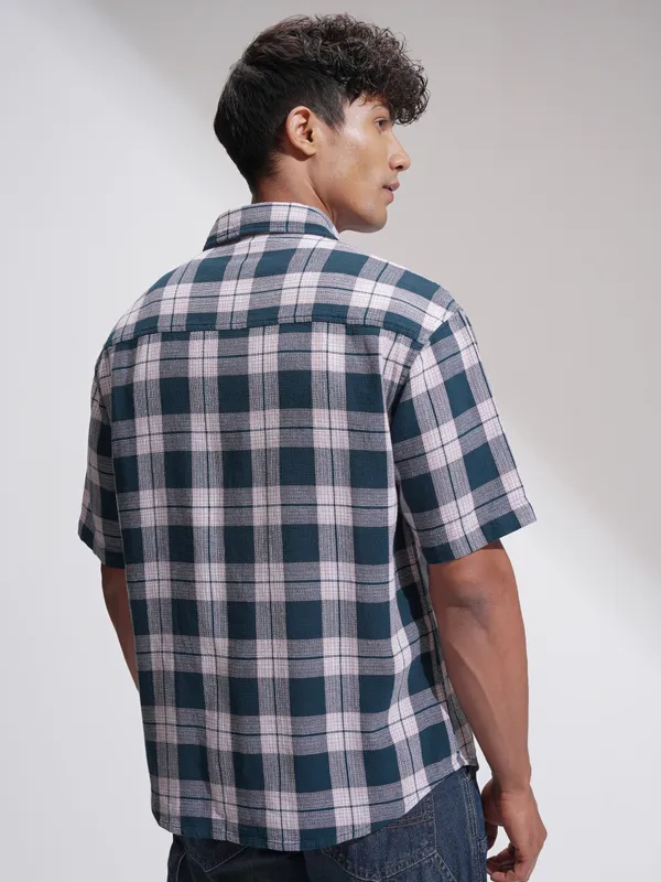 Highlander Men Teal Checked Oversized Fit Casual Shirt