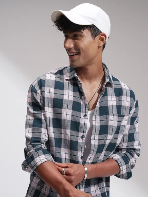 Highlander Men Teal Checked Oversized Fit Casual Shirt