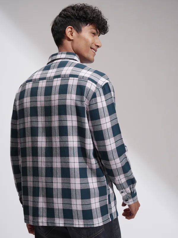 Highlander Men Teal Checked Oversized Fit Casual Shirt