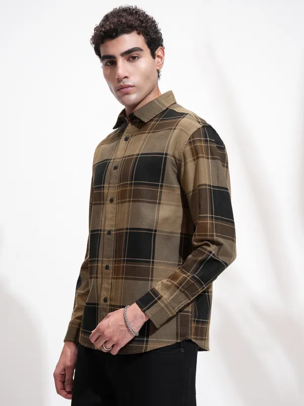 Highlander Men Mustard Checked Oversized Fit Casual Shirt