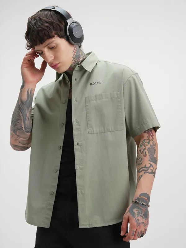 Highlander Men Green Printed Oversized Fit Casual Shirt