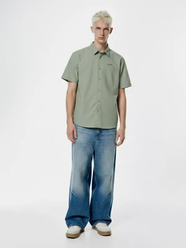 Highlander Men Green Printed Oversized Fit Casual Shirt