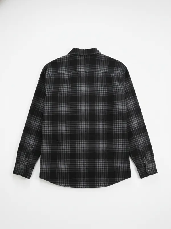 Highlander Men Black Checked Relaxed Fit Casual Shirt