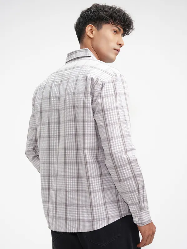 Highlander Men Grey Checked Relaxed Fit Casual Shirt