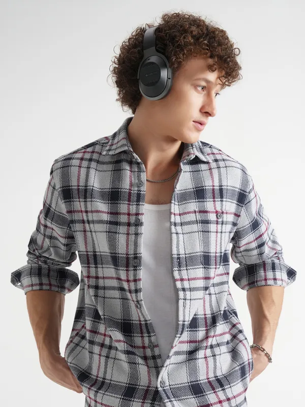 Men Relaxed Fit Casual Shirt