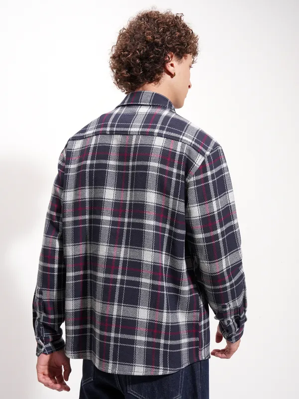 Highlander Men Navy Blue Checked Relaxed Fit Casual Shirt