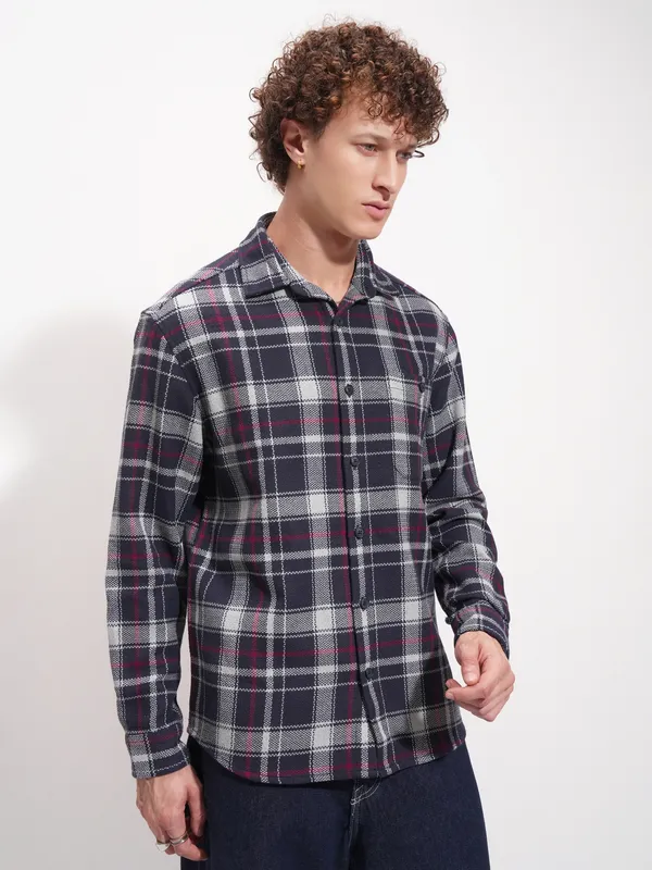 Highlander Men Navy Blue Checked Relaxed Fit Casual Shirt