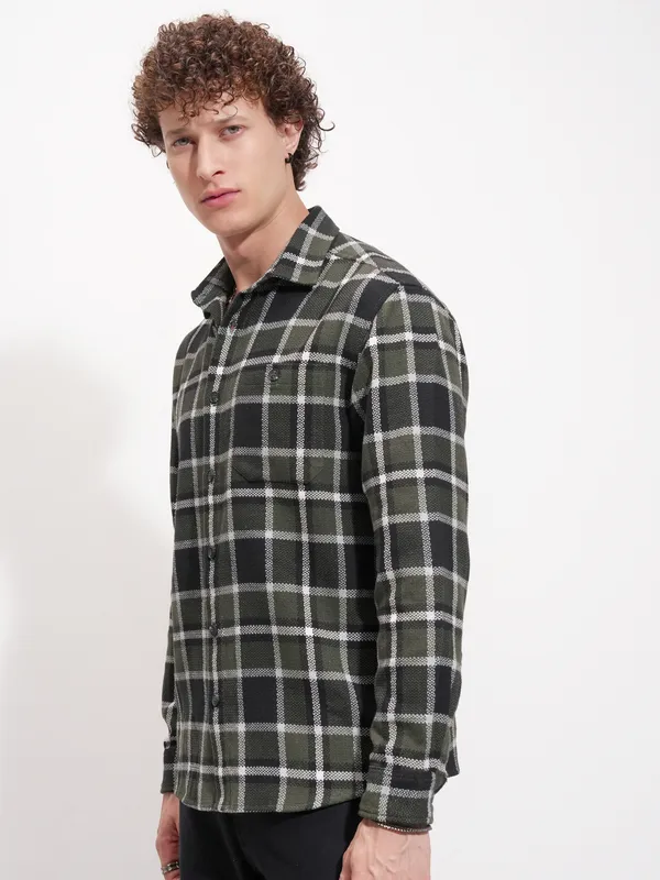 Men Relaxed Fit Casual Shirt