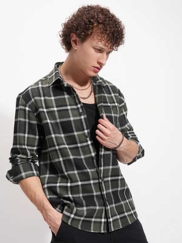 Men Relaxed Fit Casual Shirt
