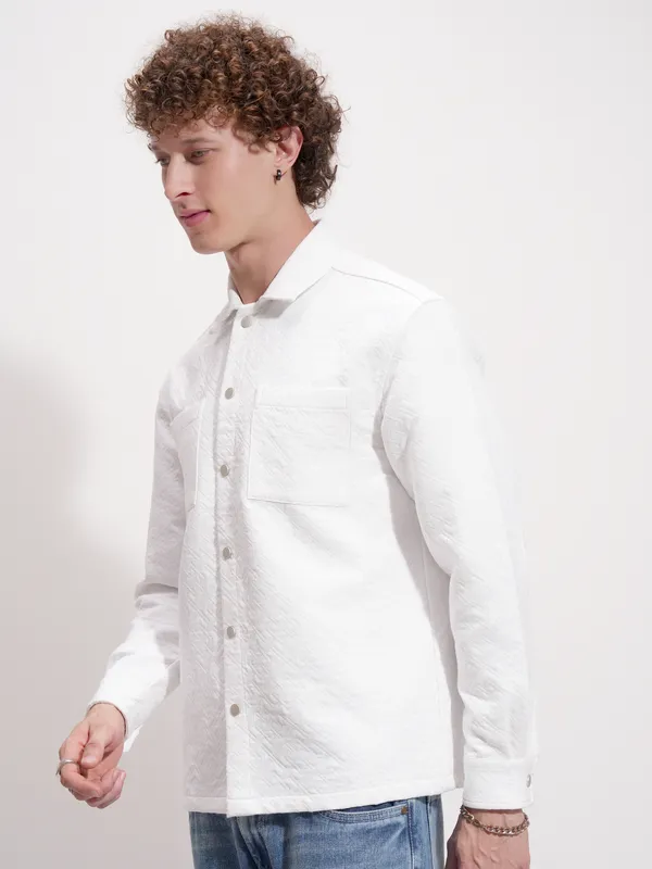 Highlander Men White Self Design Relaxed Fit Casual Shirt