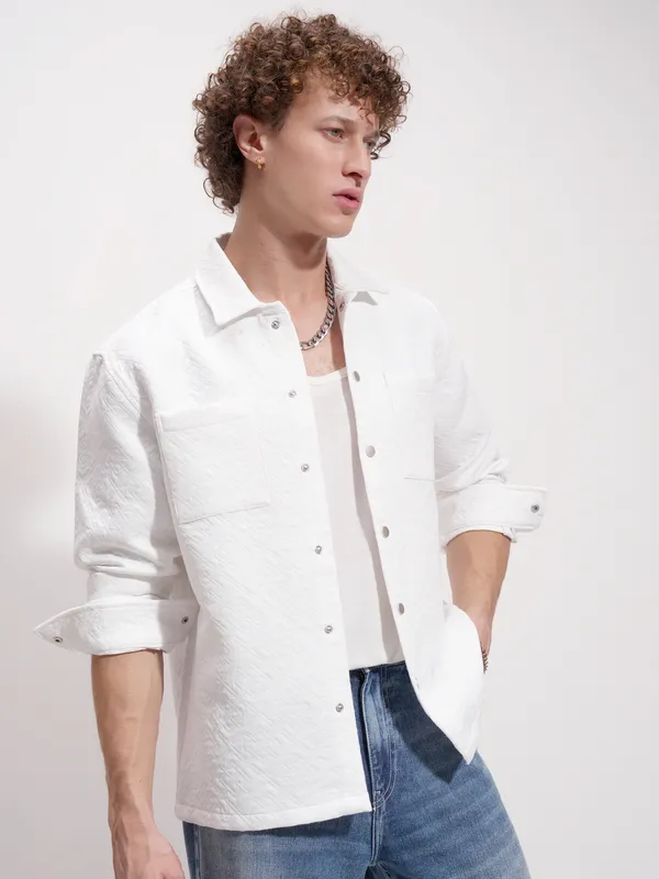 Highlander Men White Self Design Relaxed Fit Casual Shirt