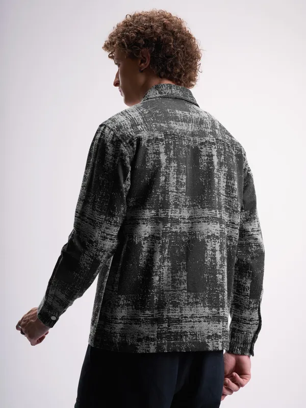 Men Relaxed Fit Casual Shirt