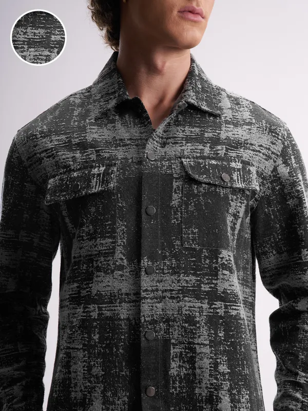 Men Relaxed Fit Casual Shirt