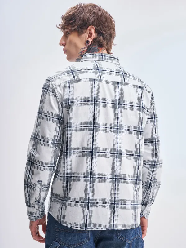 Men Relaxed Fit Casual Shirt