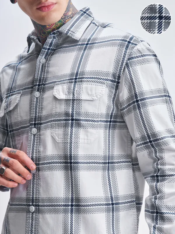 Men Relaxed Fit Casual Shirt