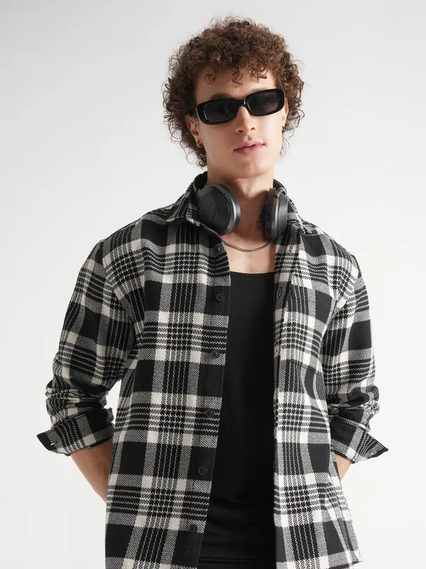 Highlander Men Black Checked Relaxed Fit Casual Shirt